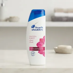 Head & Shoulders Smooth & Silky Anti-Dandruff Shampoo - 360ml
